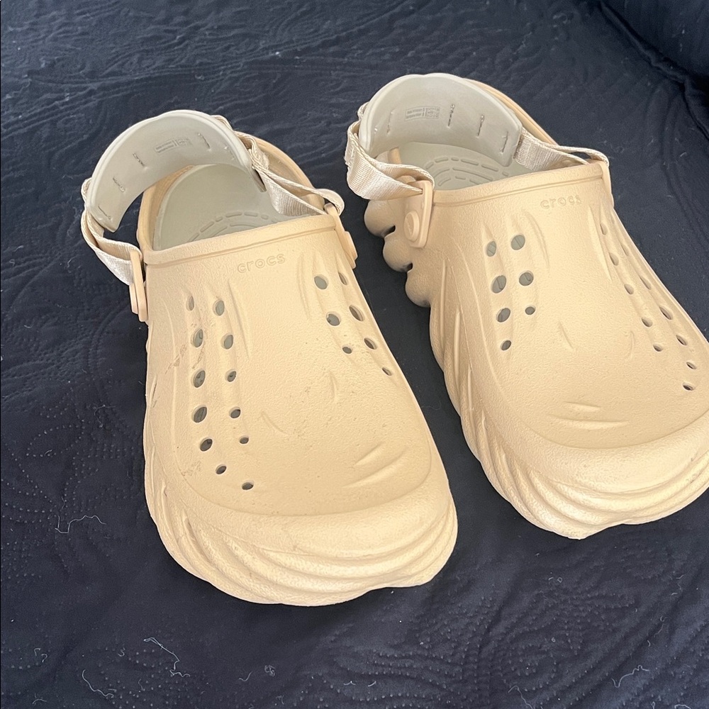 Crocs Echo Clog - Cream